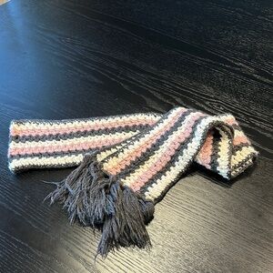 Elegant Multicolor Knit Scarf with Fringe